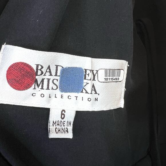 Badgley Mischka Green Sequin black Gown Size 6 V back Designer Formal - Picture 11 of 16